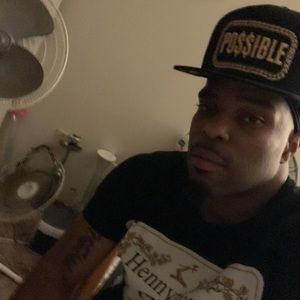 Meet your Posher, Deandre